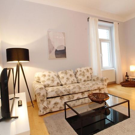 Classy Apartment In The Heart Of Viena Exterior foto